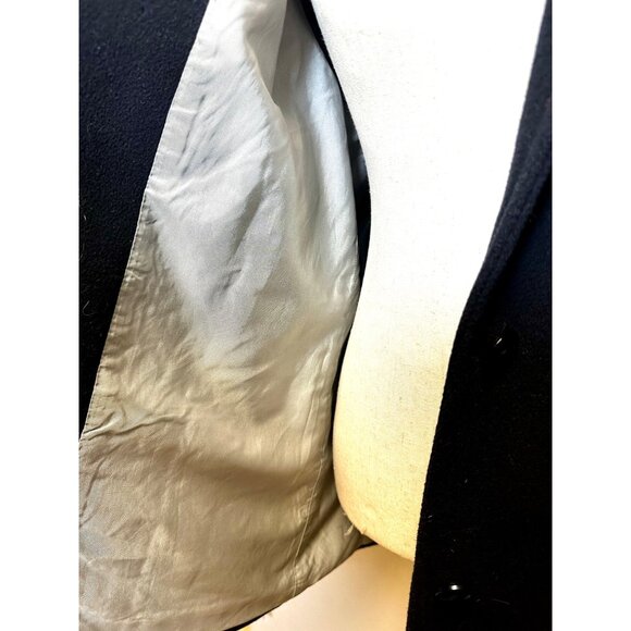 L.L. Bean Vintage Wool Peacoat Women’s Small | Classic Navy Swing Coat | Made in - Picture 6 of 9